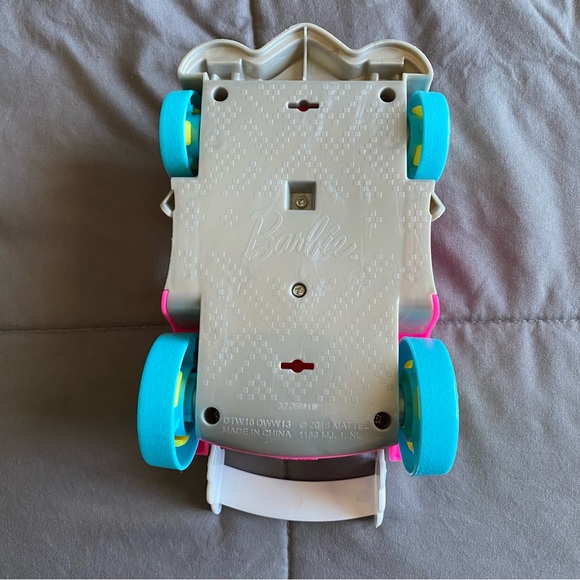 2016 Hot Pink Barbie Convertible Car Stars Rainbow Small Plastic Fun - Picture 6 of 12